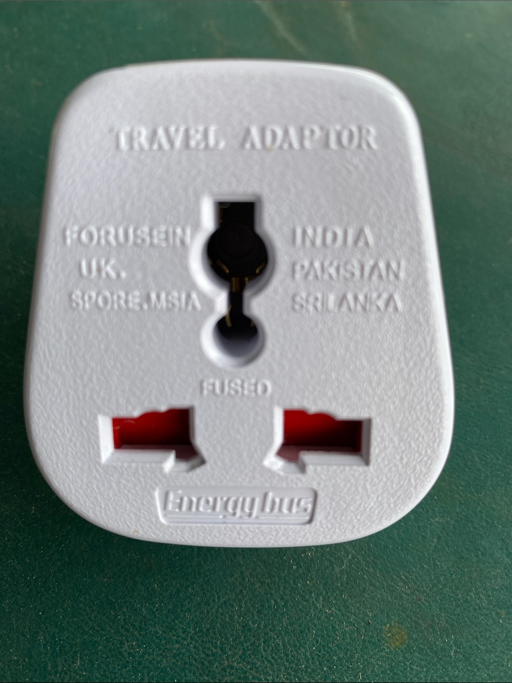 European adapter - Picture 2 of 4